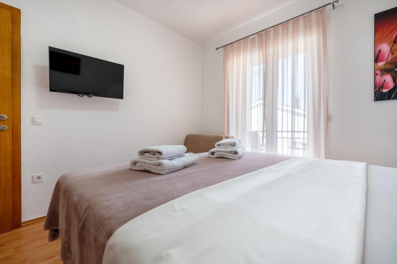 Apartments Glorija Neum Oda fotoğraf